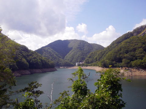 笹生川ダム湖