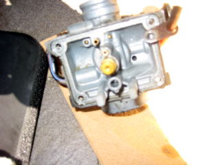 スロージェットの取り外し